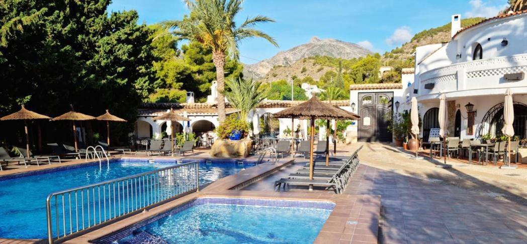Calpe Sunsea Village ภายนอก รูปภาพ